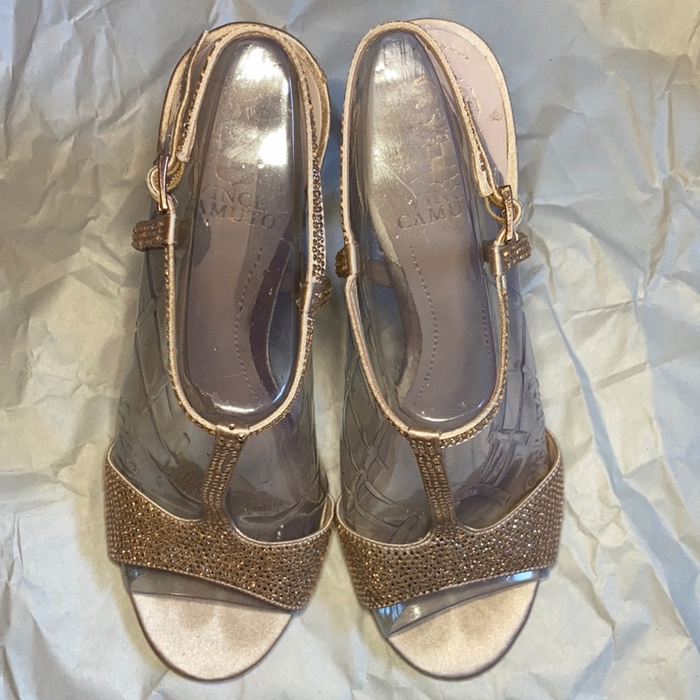 🎉 👠 - Picture 2 of 8